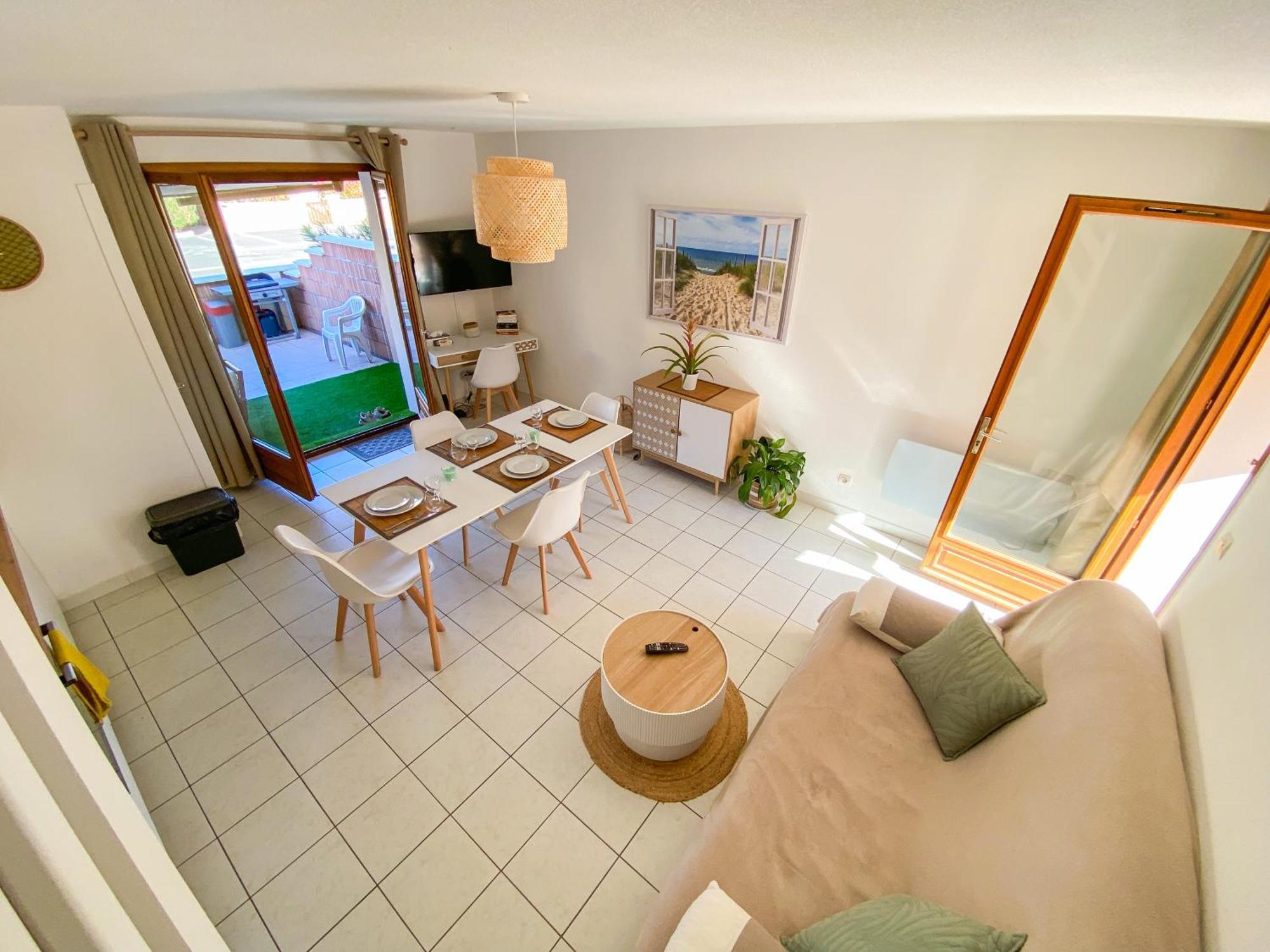 Maison "Douceurs D'Ete " Maison De Vacances Bord De Mer A Vias Plage - 600M De La Plage Et Du Canal Du Midi - Piscine Residentielle, Wifi Fibre, Activites Et Loisirs Exteriér fotografie